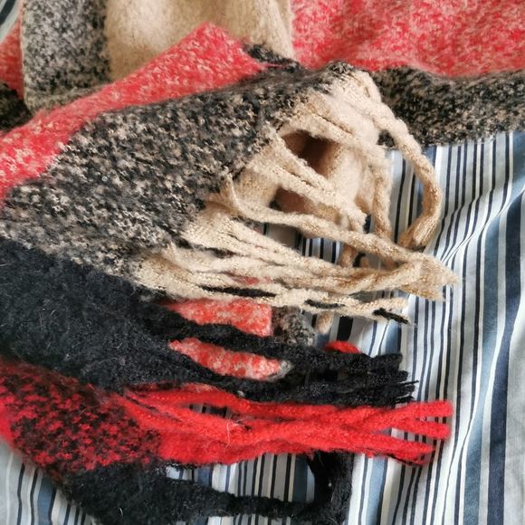 Red Black and Tan Tartan Plaid Fuzzy Soft Scarf Wrap - Picture 4 of 7